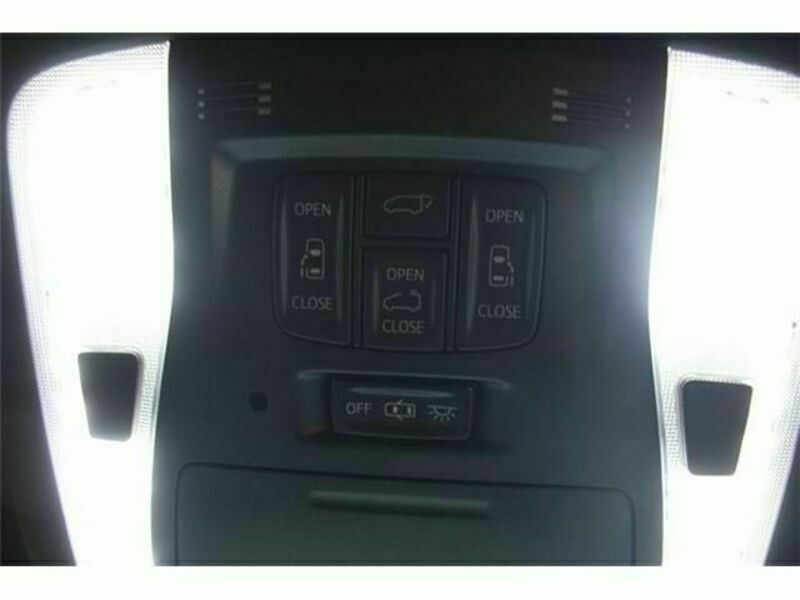 VELLFIRE-5