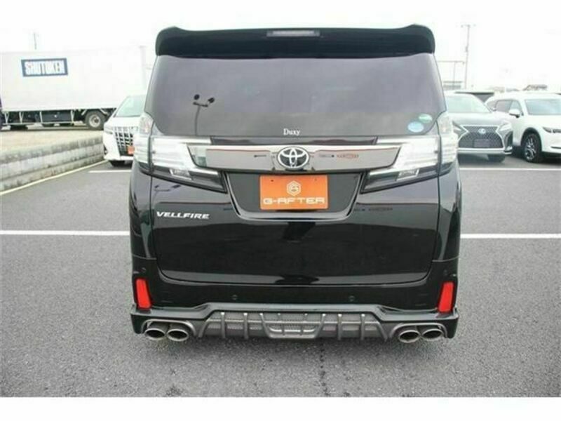 VELLFIRE-8