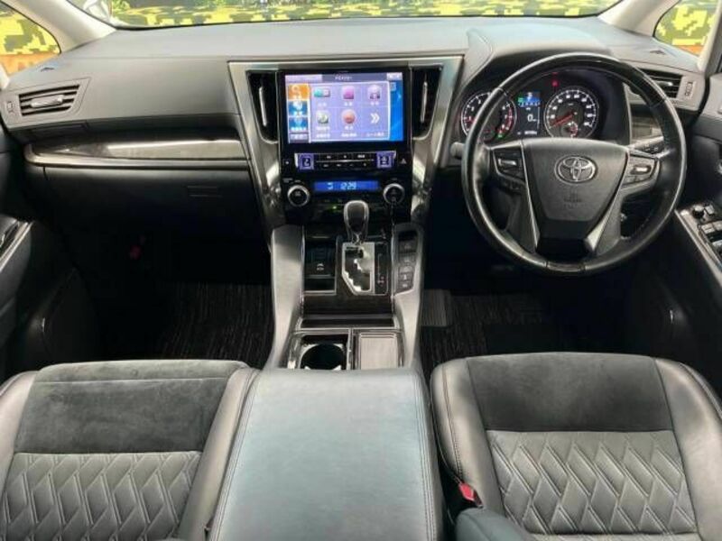 VELLFIRE-1