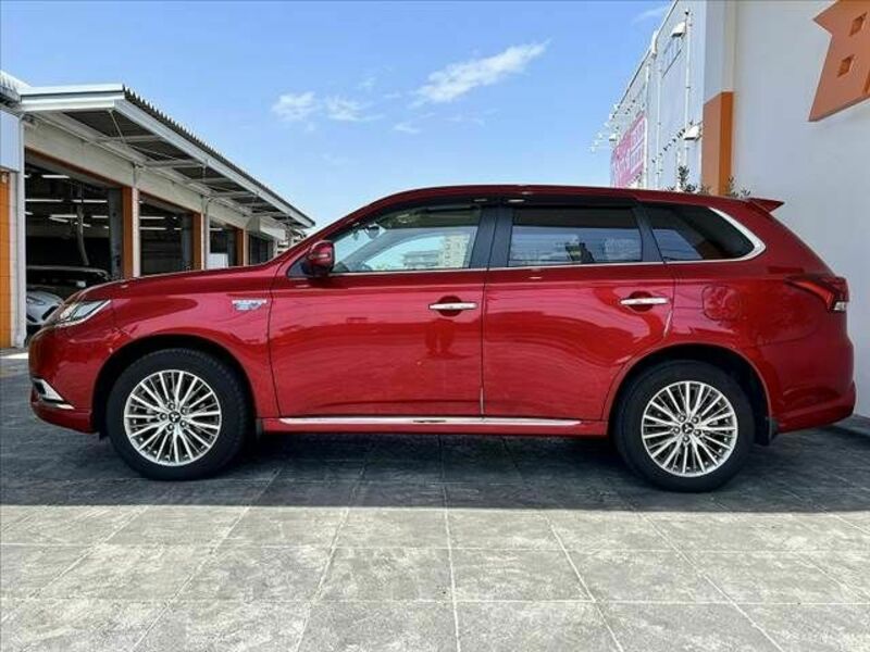 OUTLANDER PHEV