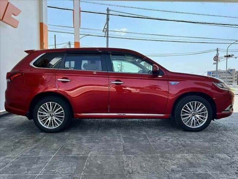 OUTLANDER PHEV