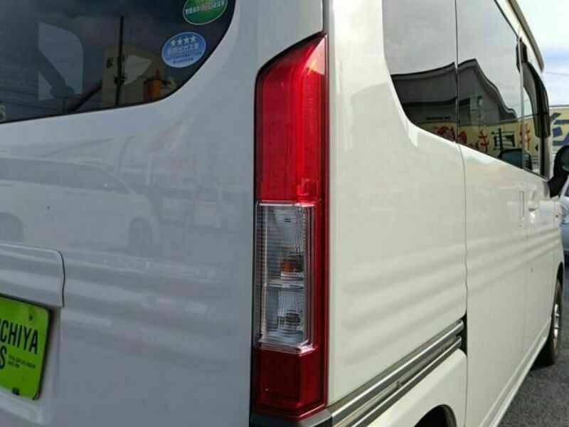 N-VAN-11