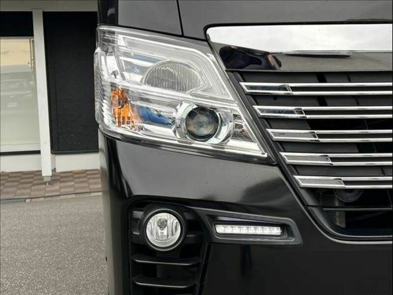 NV350 CARAVAN