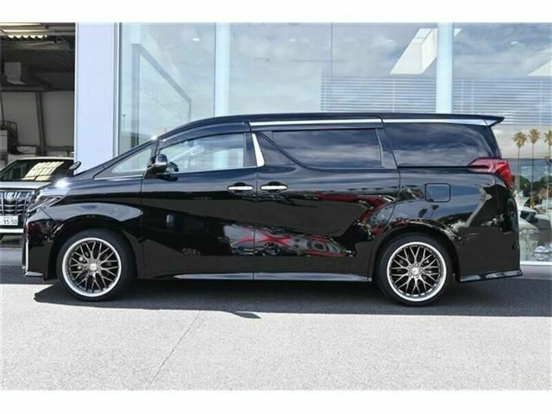 ALPHARD-1