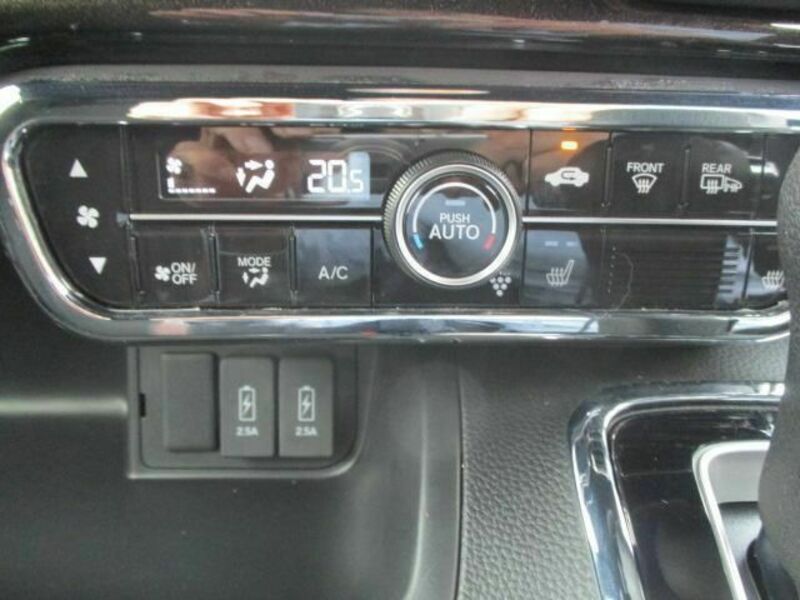 N BOX CUSTOM-8