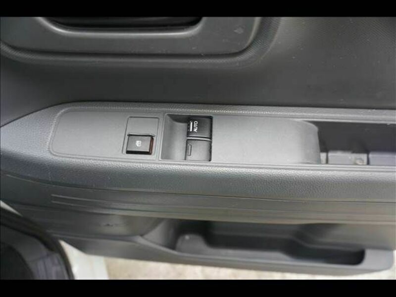 N-VAN-12