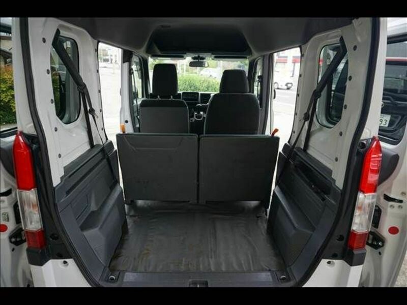 N-VAN-15