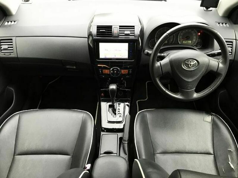 COROLLA FIELDER