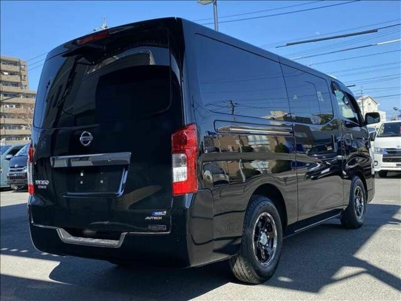 NV350 CARAVAN