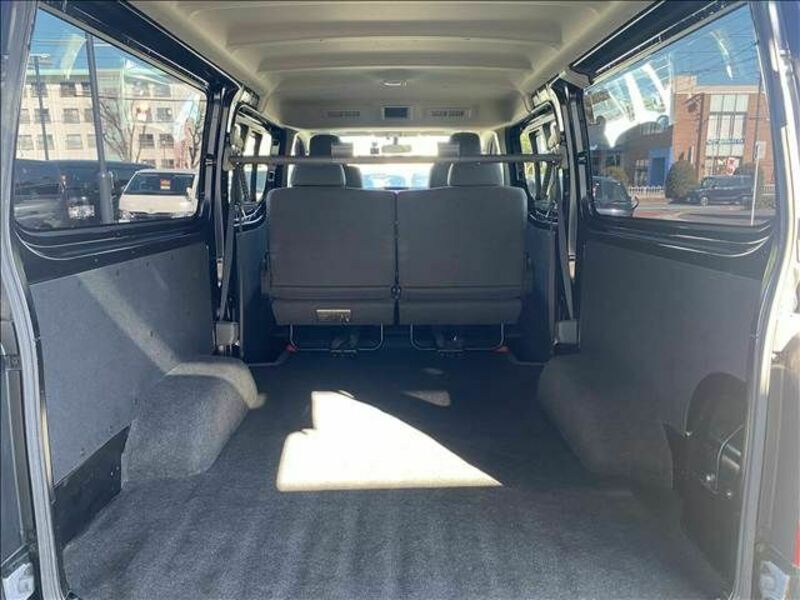 NV350 CARAVAN