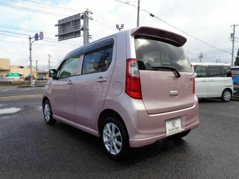 WAGON R-13
