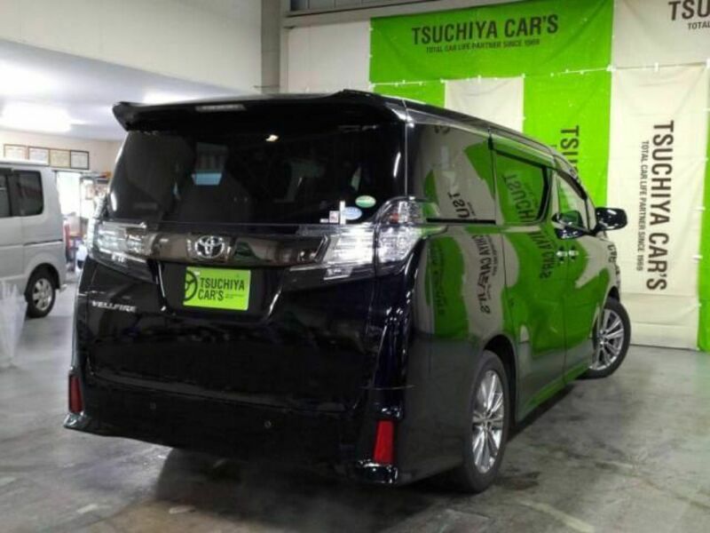 VELLFIRE-1