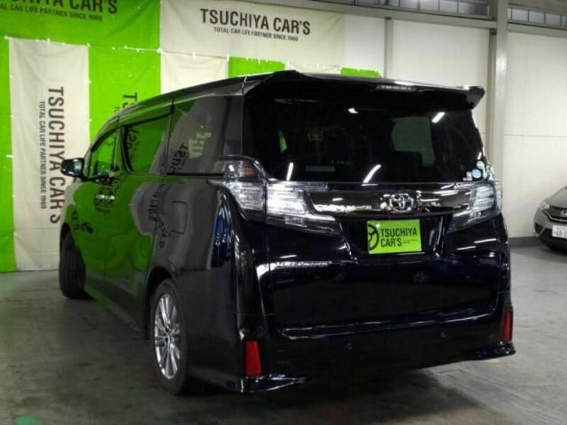 VELLFIRE-11