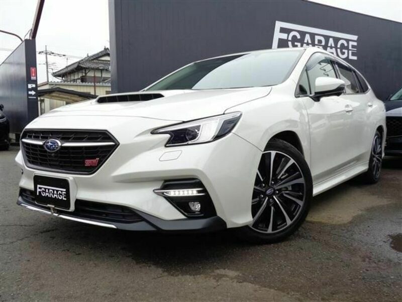 SUBARU　LEVORG