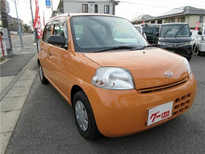 DAIHATSU ESSE
