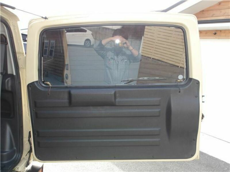 JIMNY-37