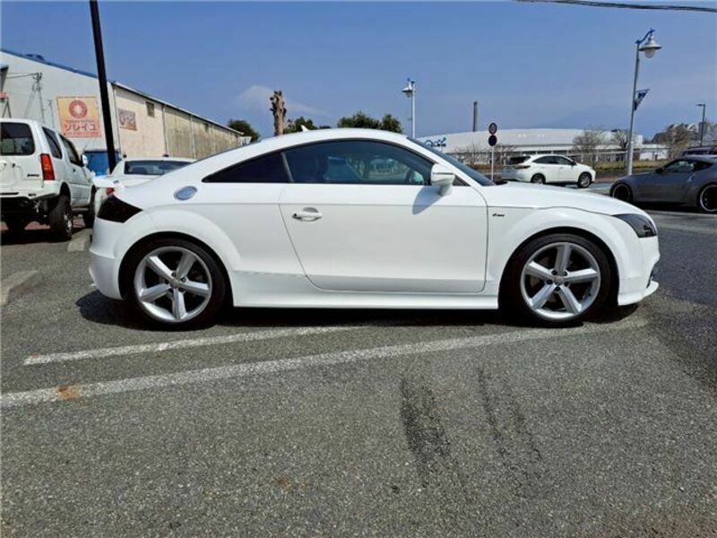 TT