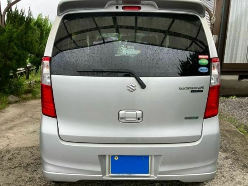 WAGON R-3