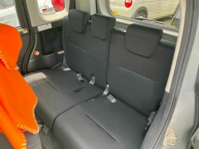 ROOMY-11