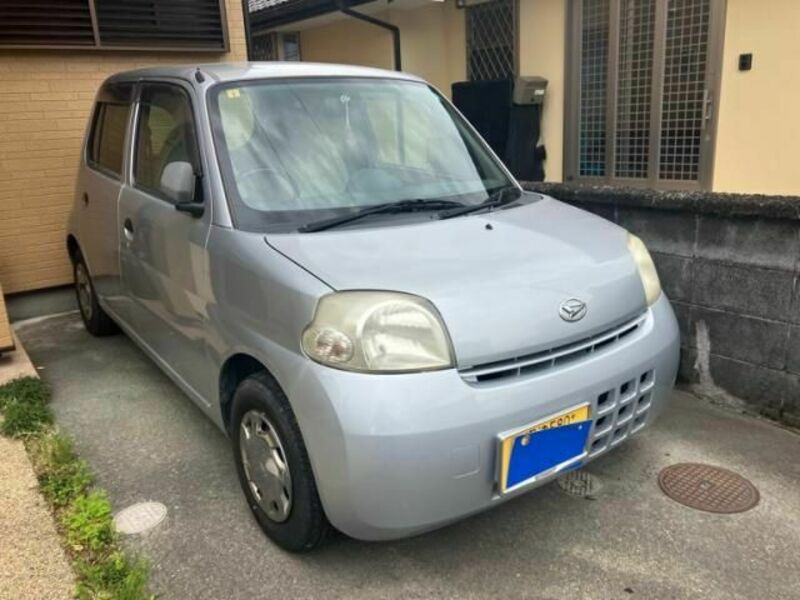 DAIHATSU ESSE
