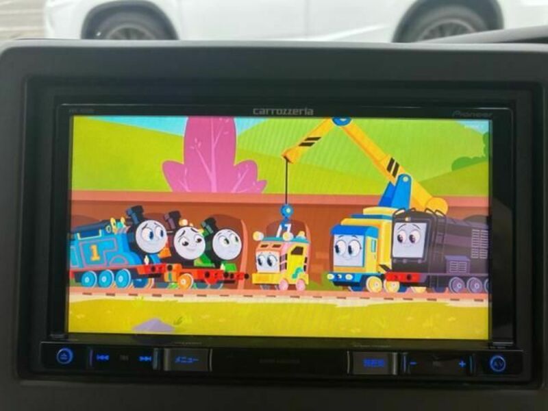 N BOX