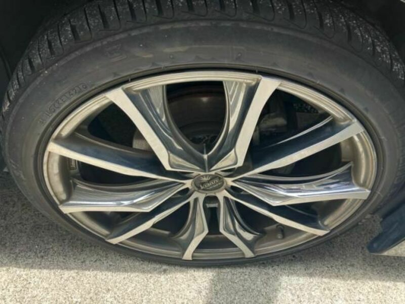 VELLFIRE-4