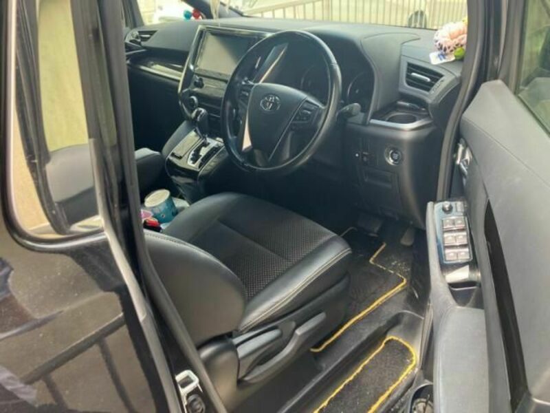 VELLFIRE-8