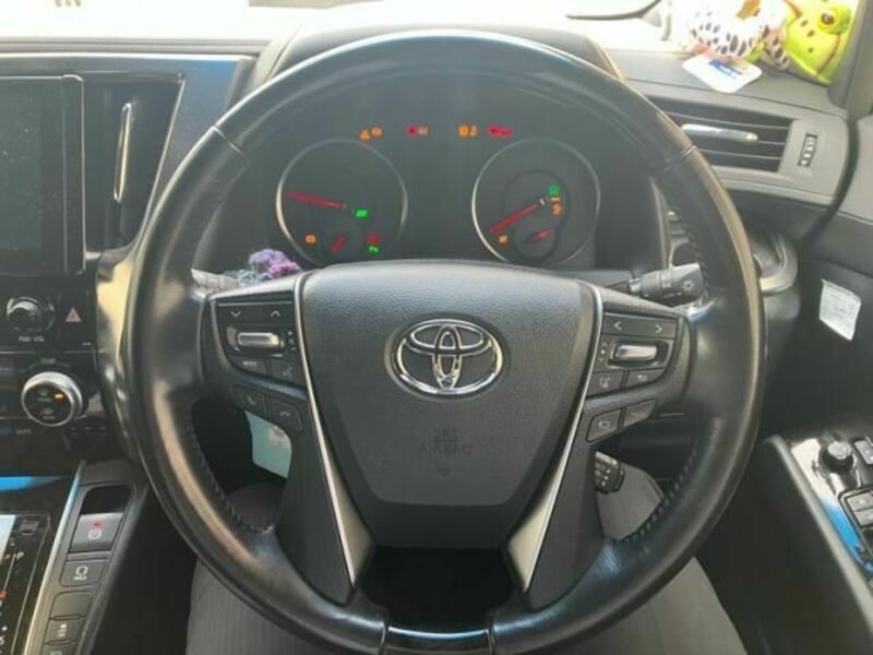 VELLFIRE-14