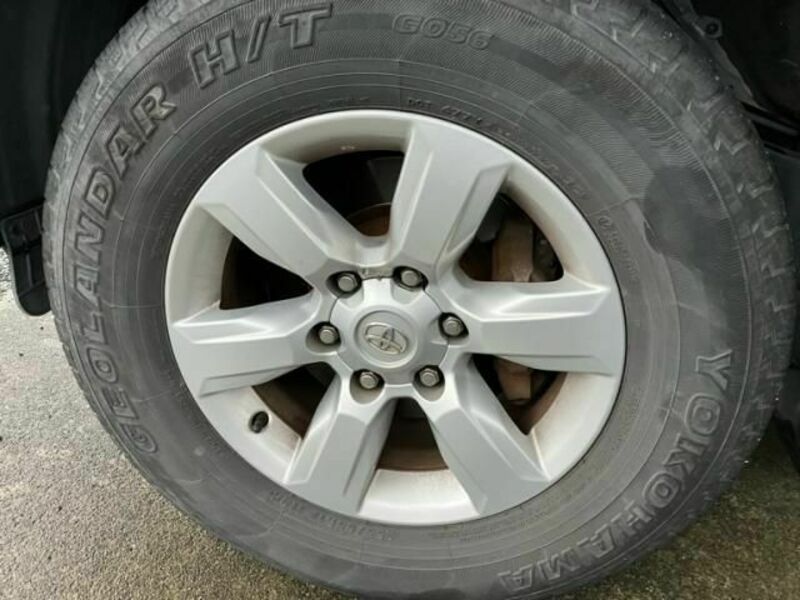 LAND CRUISER PRADO-6