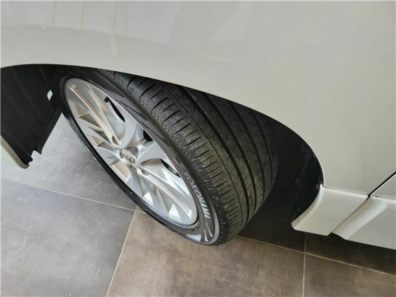 VELLFIRE-14