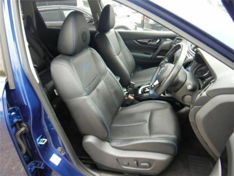 X-TRAIL-4