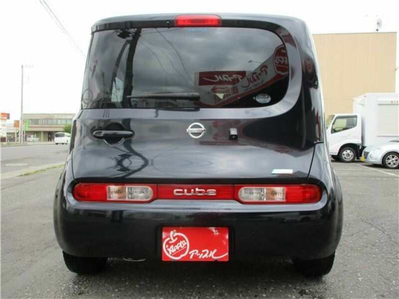 CUBE