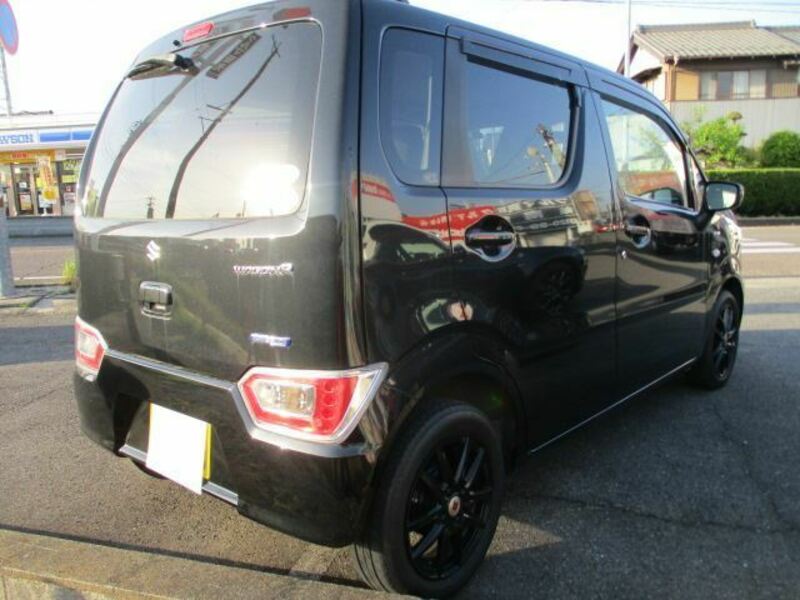 WAGON R