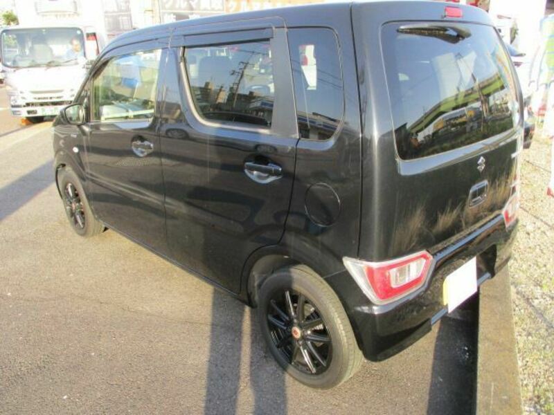 WAGON R