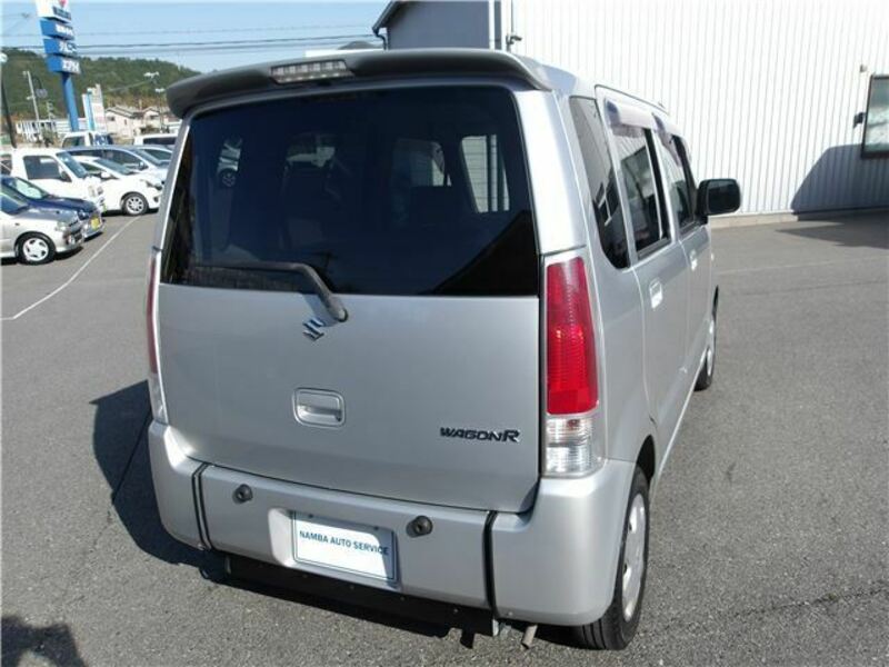 WAGON R