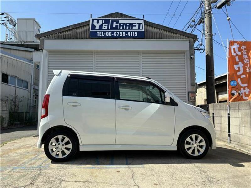 WAGON R