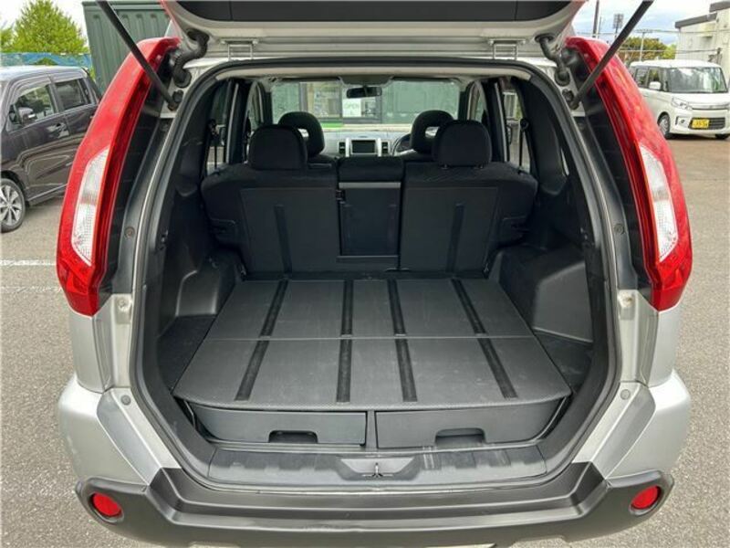 X-TRAIL-32