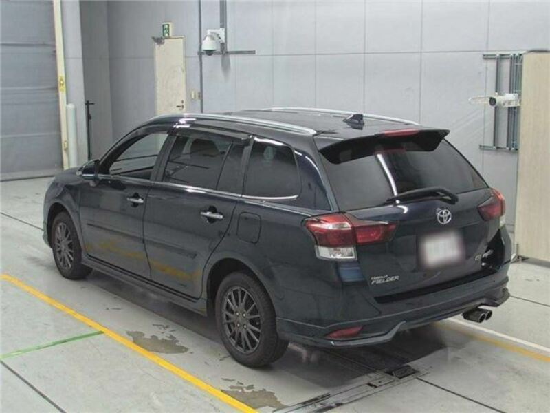 COROLLA FIELDER