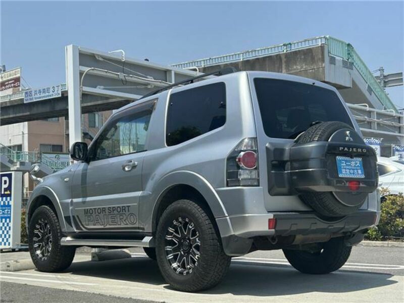 PAJERO-1