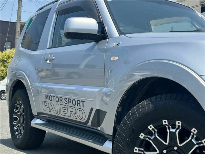 PAJERO-36