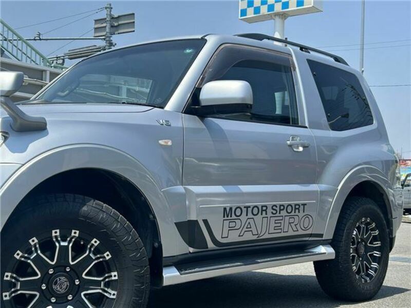 PAJERO-37