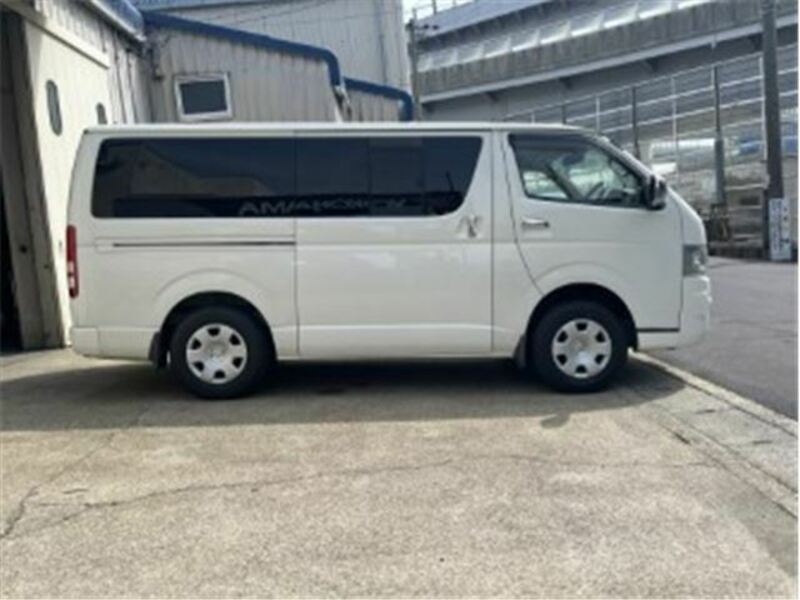 HIACE
