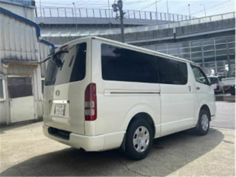 HIACE