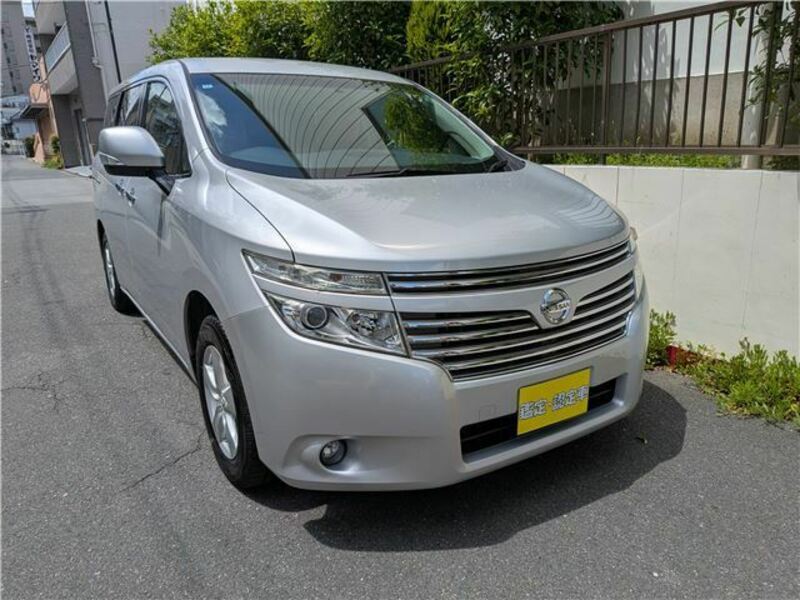 NISSAN　ELGRAND