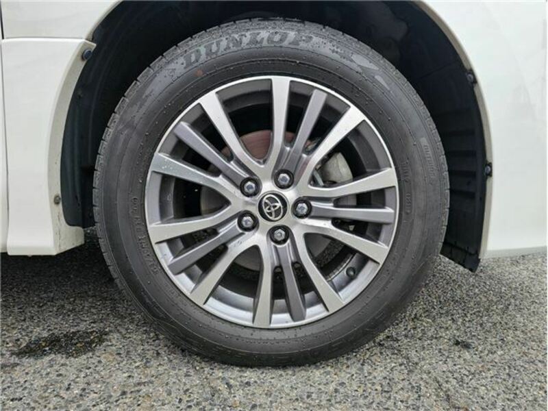 ESTIMA HYBRID-38