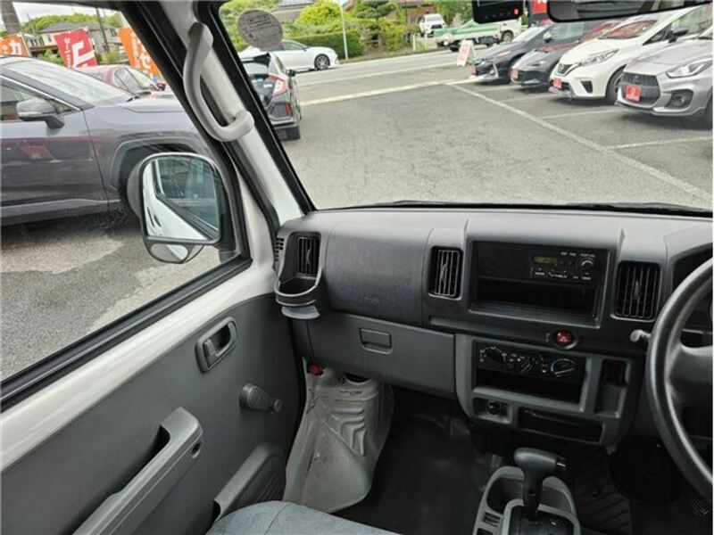 MINICAB VAN
