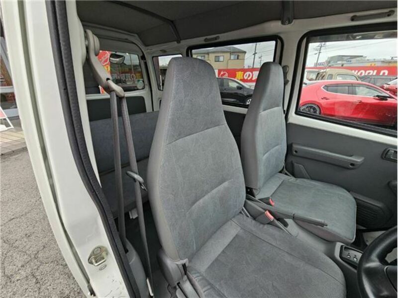 MINICAB VAN