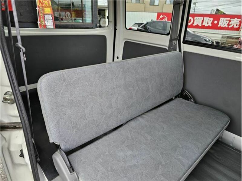 MINICAB VAN