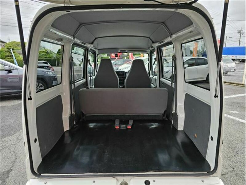 MINICAB VAN