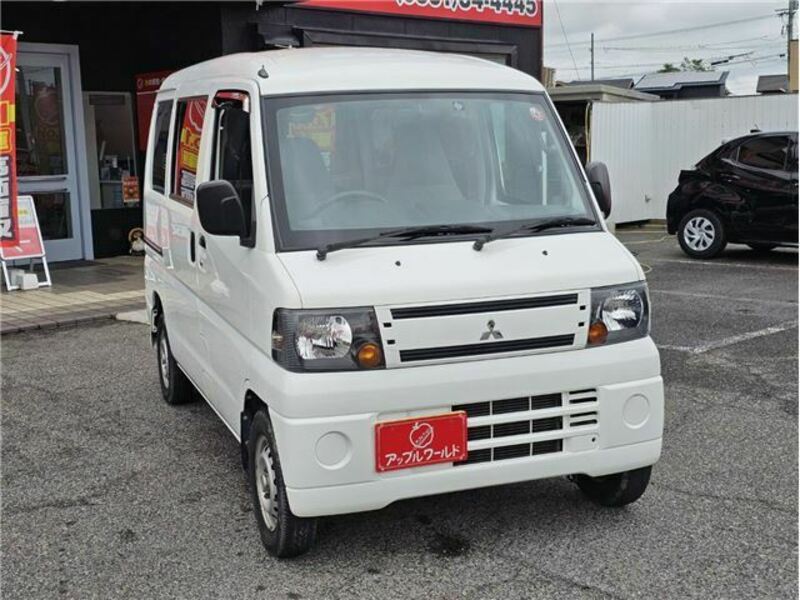 MINICAB VAN